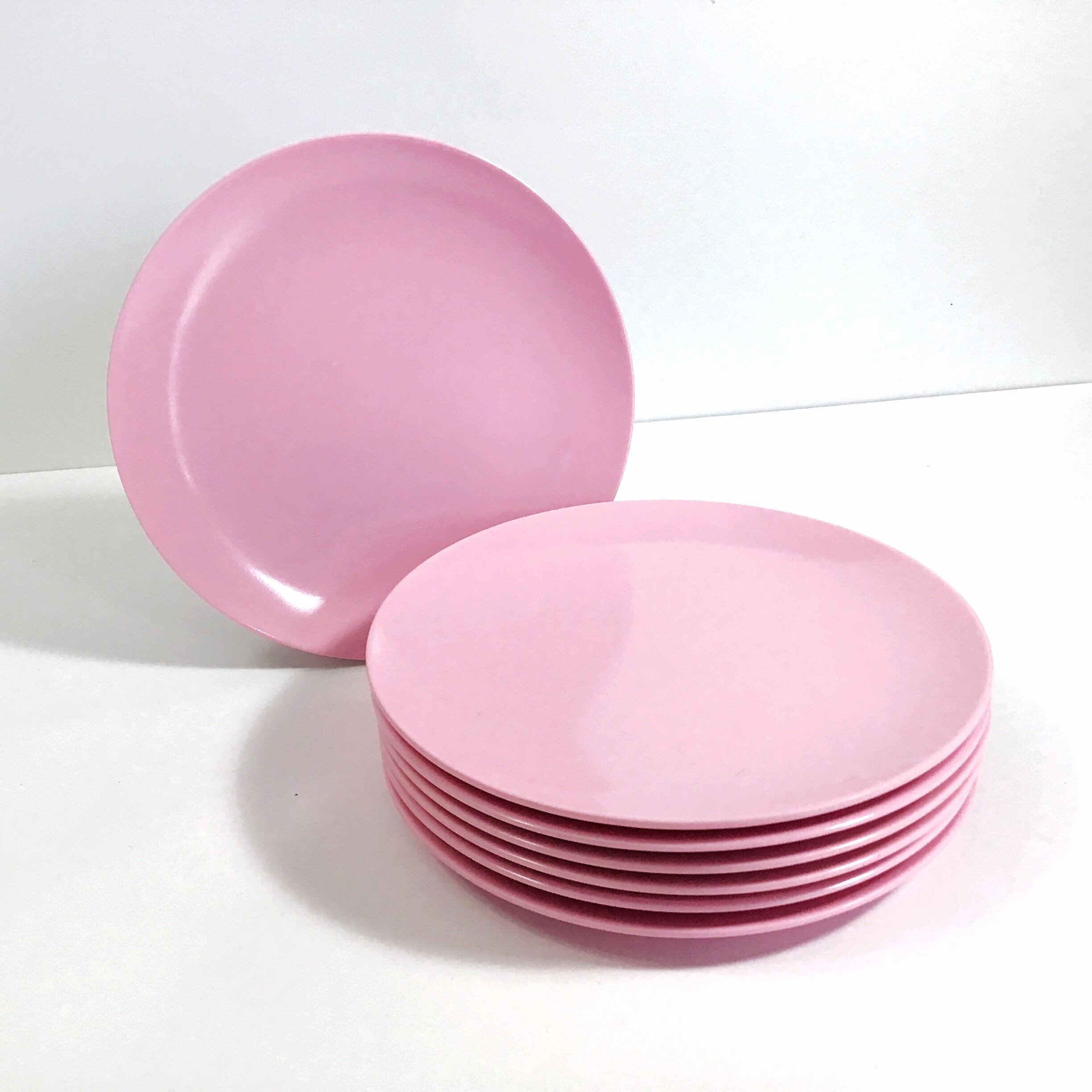 Pastel Pink 10 Round Plate - Melawares