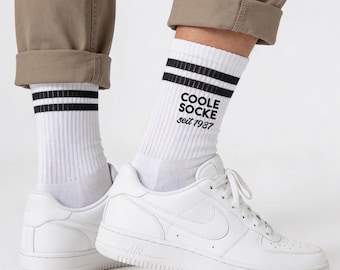Coole Socke personalisiert | Tennissocken mit Geburtsjahr | Crew Socks Männer Geschenk zum runden Geburtstag