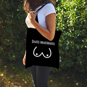 Brustbeutel | Stofftasche personalisiert mit Brust-Motiv und Name | weißer Druck | Tasche schwarz aus Bio- Baumwolle | Geschenk mit Humor