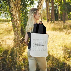 Twill Bag | feste Stofftasche aus Fairtrade Bio- Baumwolle mit langen Henkeln | Busenfreundin 2.0 | natur mit schwarz