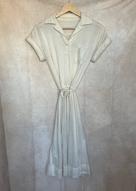 1970s/1980s Style Vintage White Semi-Sheer Knit Dr