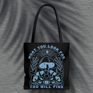 Sac fourre-tout aux champignons esthétique Sac à champignons Ce que vous recherchez, vous trouverez Dark Academia Sky Blue Tote Bag vintage Book Tote Dark Cottagecore
