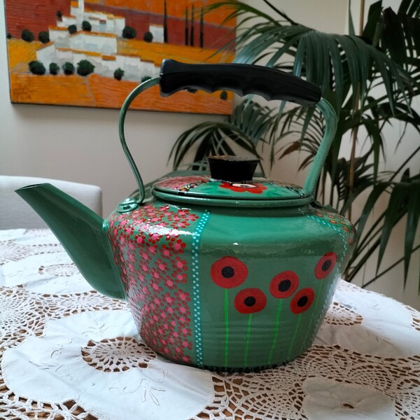 Hand-painted iron kettle with bucolic patterns