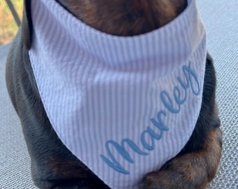 Light Blue Seersucker Dog Bandana, Embroidered Pet Scarf, Striped Bandana with Snaps, Personalized Dog Mom Gift, Spring Summer Bandana