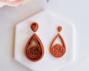 Set met roos hangoorbellensteker (2-delige set) | Unieke set oorbellenklei