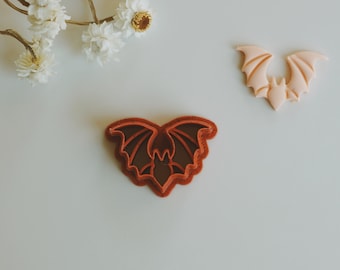 Flying Bat Clay Earring Cutter (Embossing)| Halloween Polymer Clay Cutter | Fall (Autumn) Earring Cutters