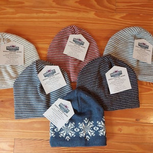 Sporty Wool Fleece Lined, Flat Knit Beanie - Warm and cozy winter or ski wear