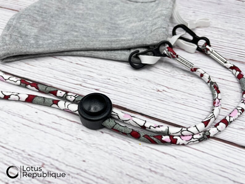 Face Mask Lanyard Mask Necklace Mask Strap Children Adjustable Facemask Lanyard Quality Mask Holder Kids Adult Ear Saver