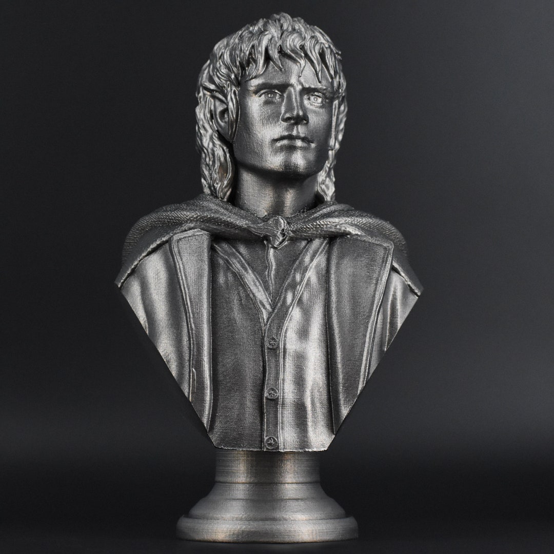 Frodo Bust - Hand-painted LOTR Collectible - Unique Home Decor - Gift ...