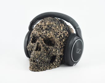 Supporto per cuffie Skull of Skulls, l'accessorio da scrivania definitivo per audiofili e avventurieri