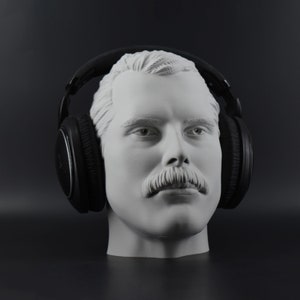 Freddie Mercury / Soporte para auriculares, Accesorios para juegos, Escritorio, Busto de Freddie Mercury / Diferentes colores