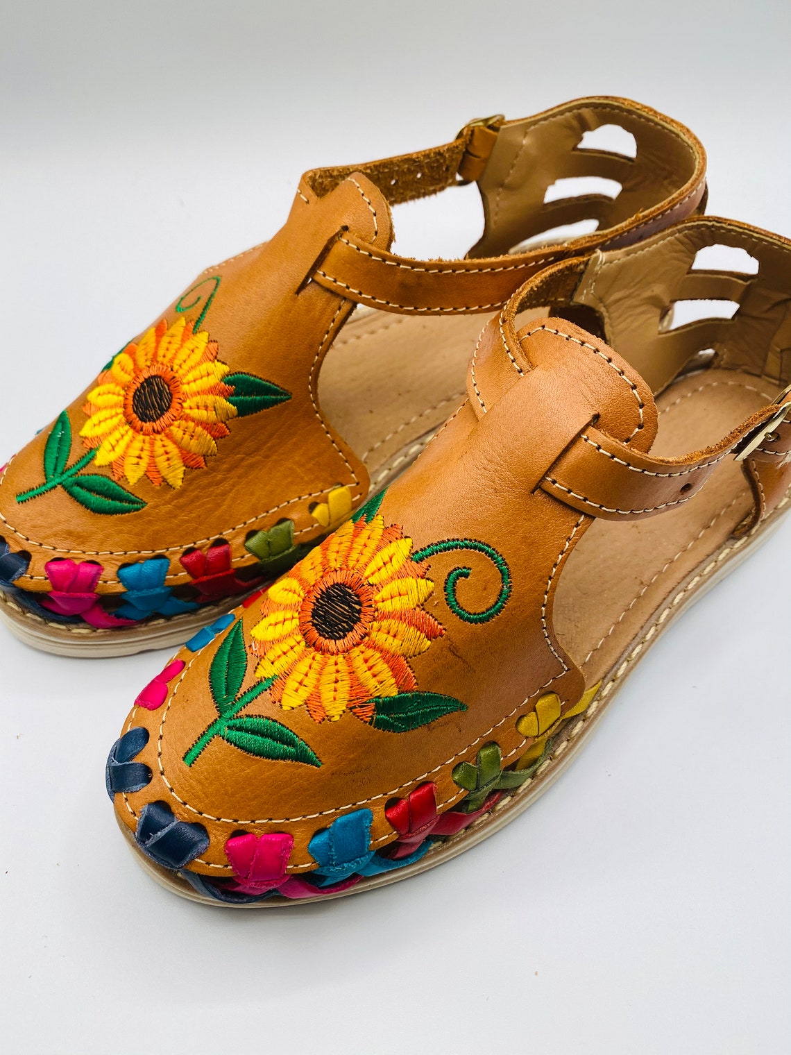 huaraches sunflower