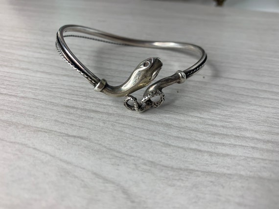 Sterling silver coils snake Bangle . Vintage sterl