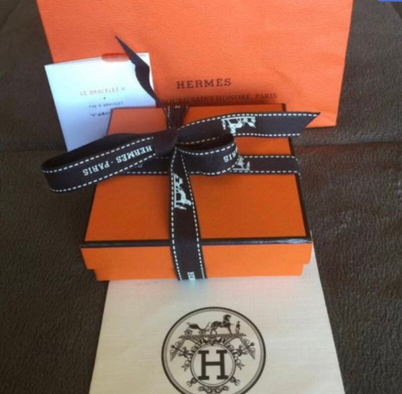Small Hermes Round Box - Jewelry Small Gift - 1 3/4 Inch - Ribbon -  Authentic