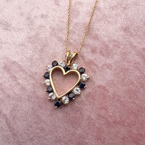 Pingente de coração de ouro 10kt com safira e diamante. Pingente de coração. Ouro verdadeiro. Presente para ela.