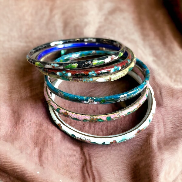 Braccialetti vintage cloisonné: braccialetti impilabili in smalto colorato