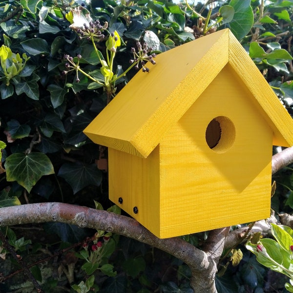 Bird house, bird box. Made from solid quality wood with removable base for cleaning. Ideal gift for bird and garden lovers.