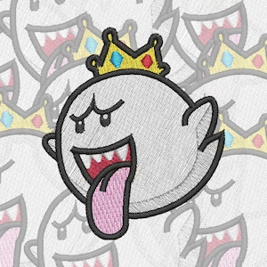 Könnte beinhalten: Ein weißer Geist mit einer Krone und einem großen, zahnigen Grinsen. Der Geist hat eine rosa Zunge herausgestreckt. Die Krone ist gelb mit blauen und roten Juwelen.