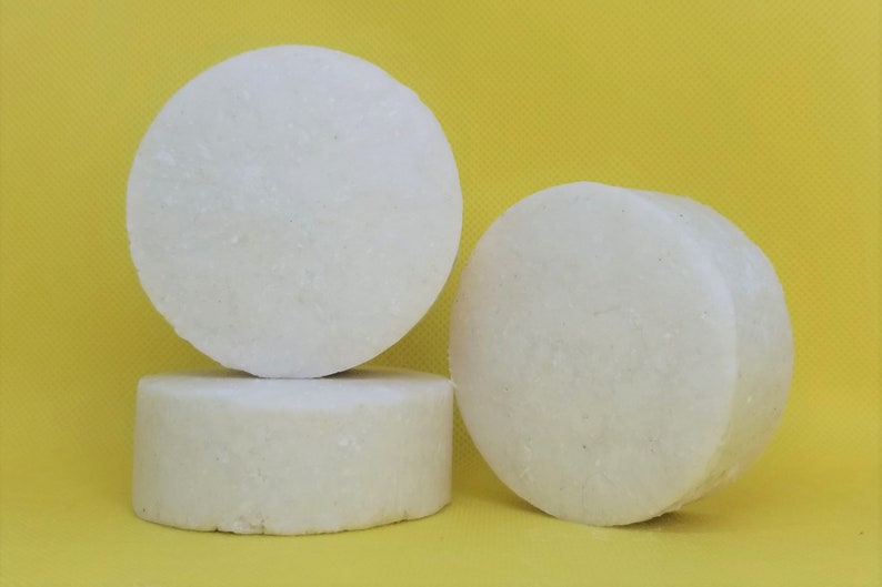 Hypoallergenic Organic Unscented Oat Solid Shampoo Bar For Sensitive Scalp Soap Free, Sulfate Free, Vegan, PH Balanced, No Waste image 2