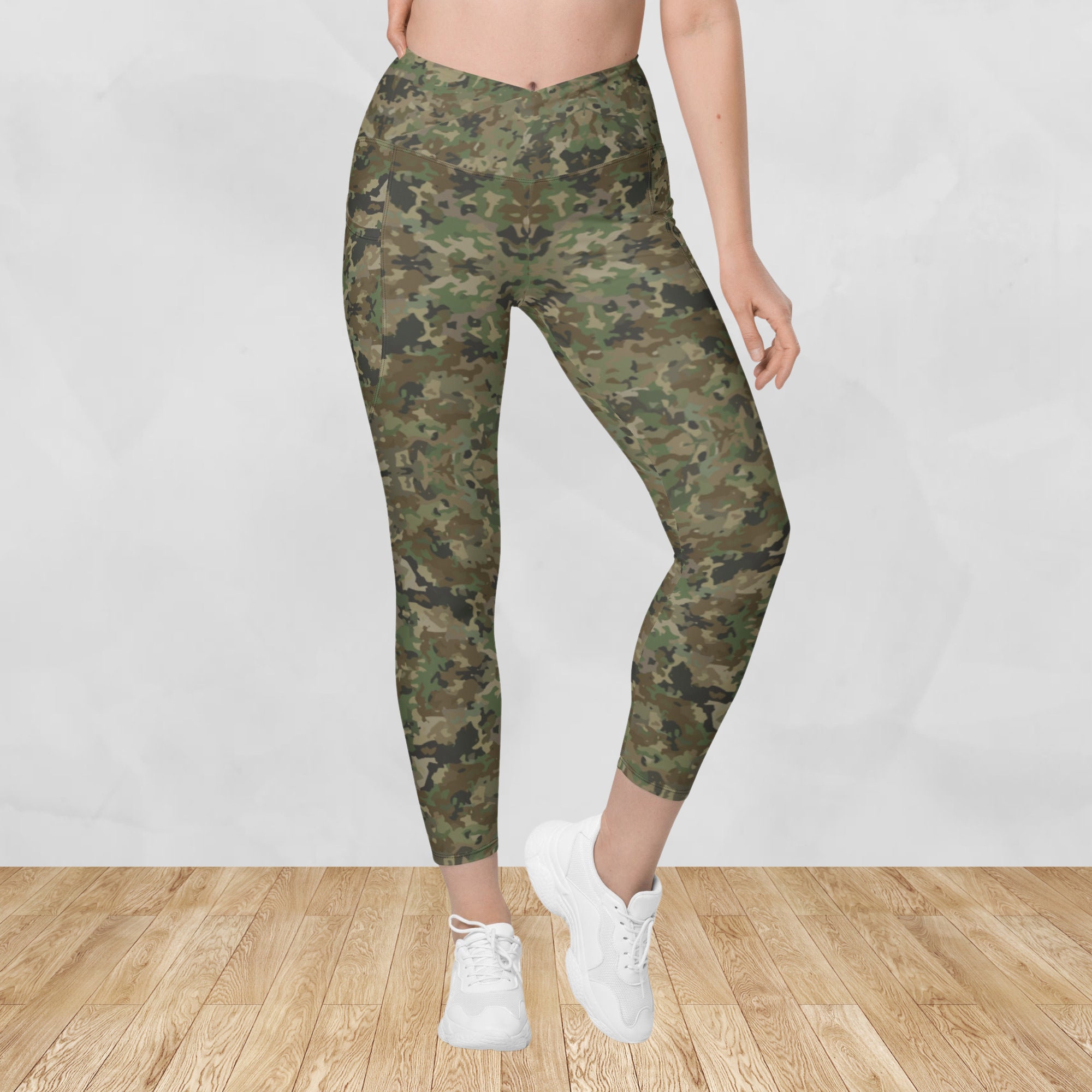 Green Camo Crossover Leggings with Pockets – milfies