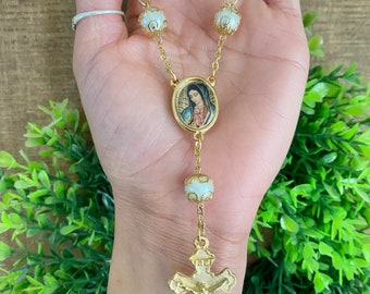 Rosary car accessories, car charm our lady of Guadalupe, Decade rosary with crucifix, Misterio catolico para carro, Virgen de Guadalupe