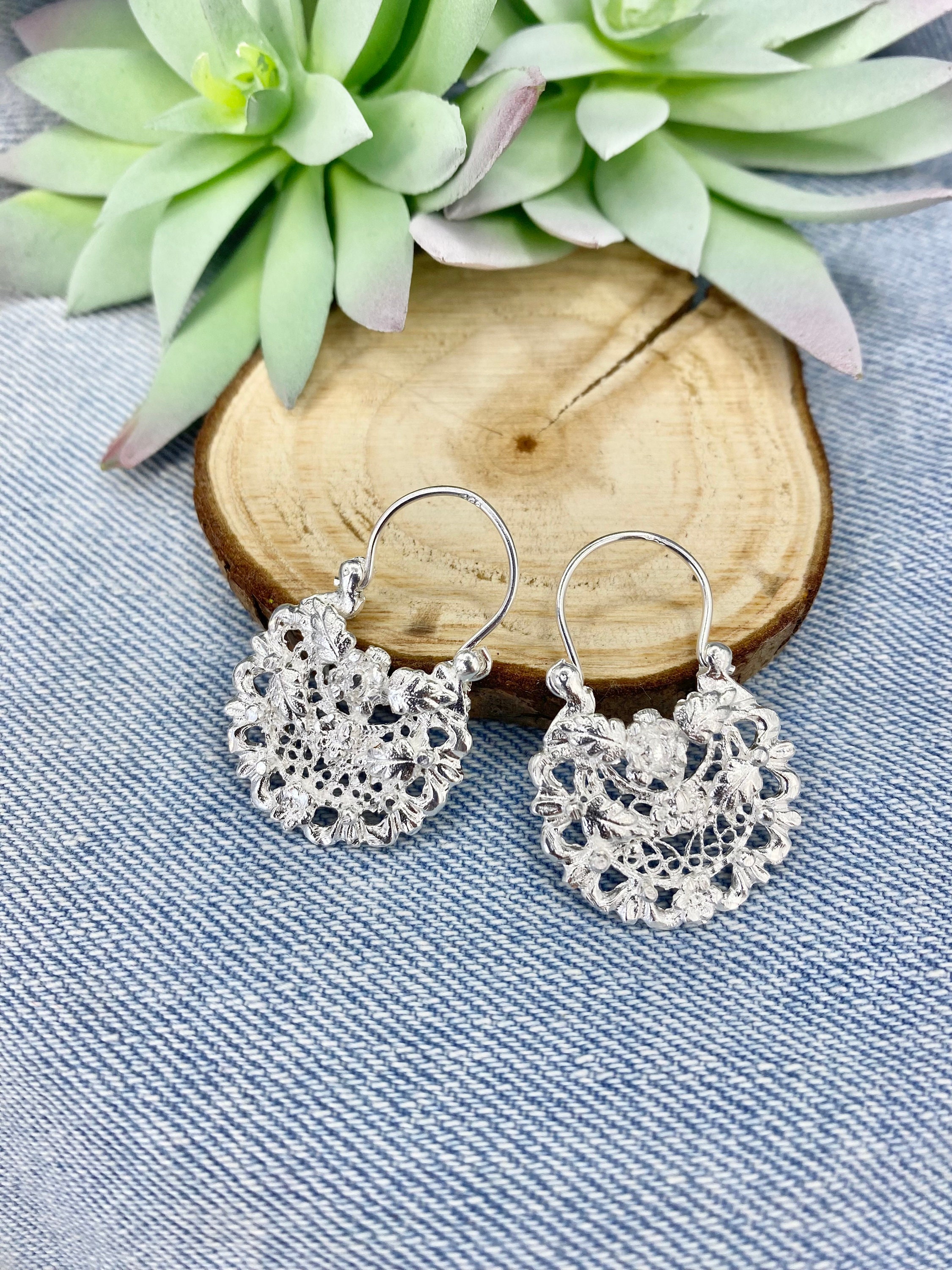 Arracadas Jerezanas - Etsy Jerezanas Silver Floral Earrings display picture 1