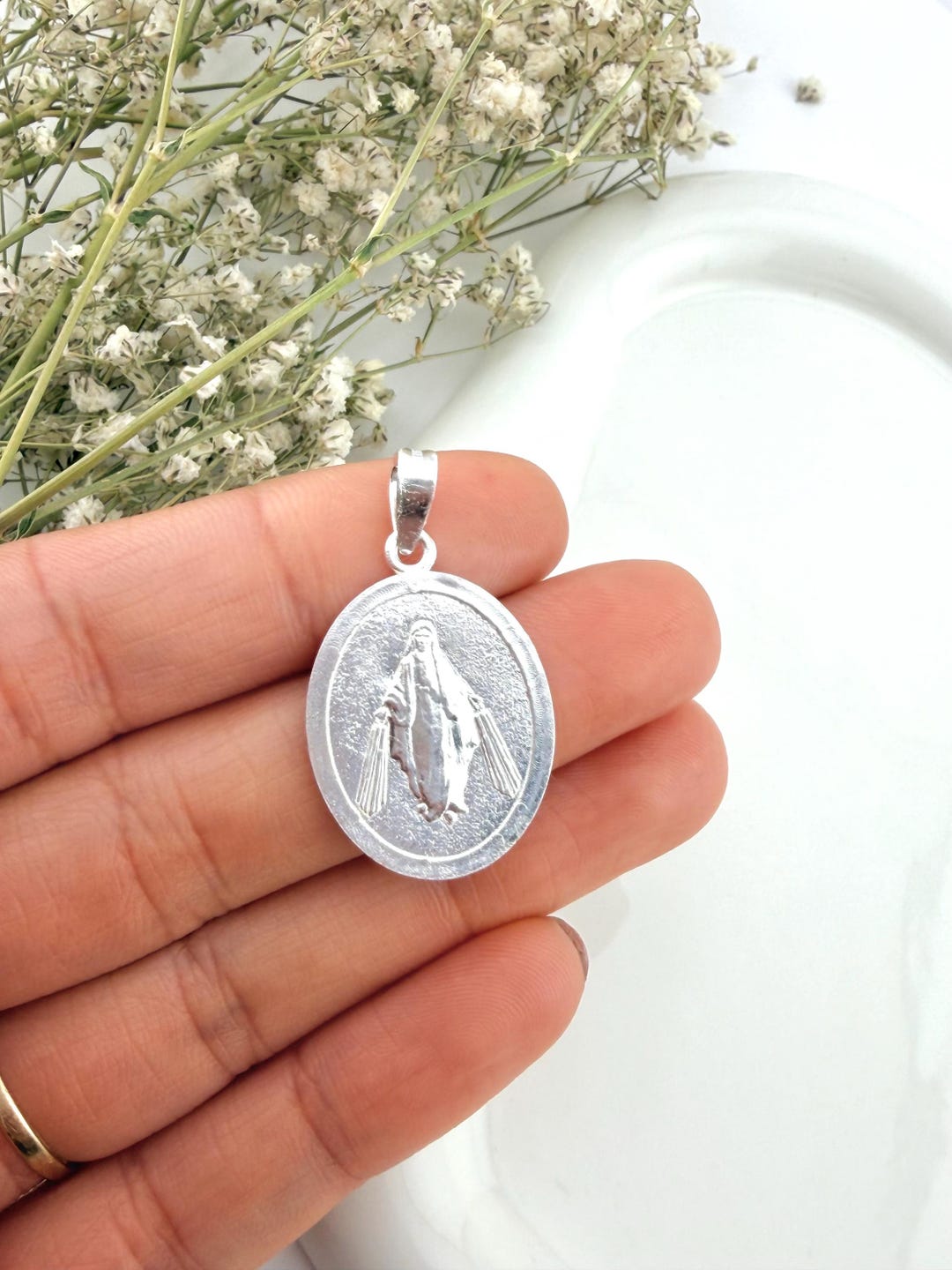 Sterling Silver 925 Miraculous Virgin Pendant | Oval Medal of Faith ...