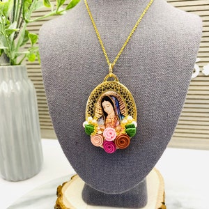 lady of Guadalupe necklace, Mexican Virgin Mary necklace, hand made, collar artesanal mexicano, artesanal, Virgen maria medalla, 19”