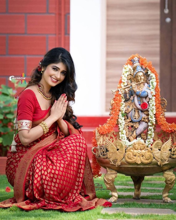 Sari to wear to indian shop wedding