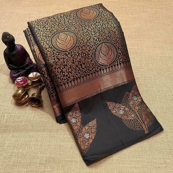 Sari traditionnel et sari de mariage Nouveau design en cuivre doux sari le plus tendance pour les femmes