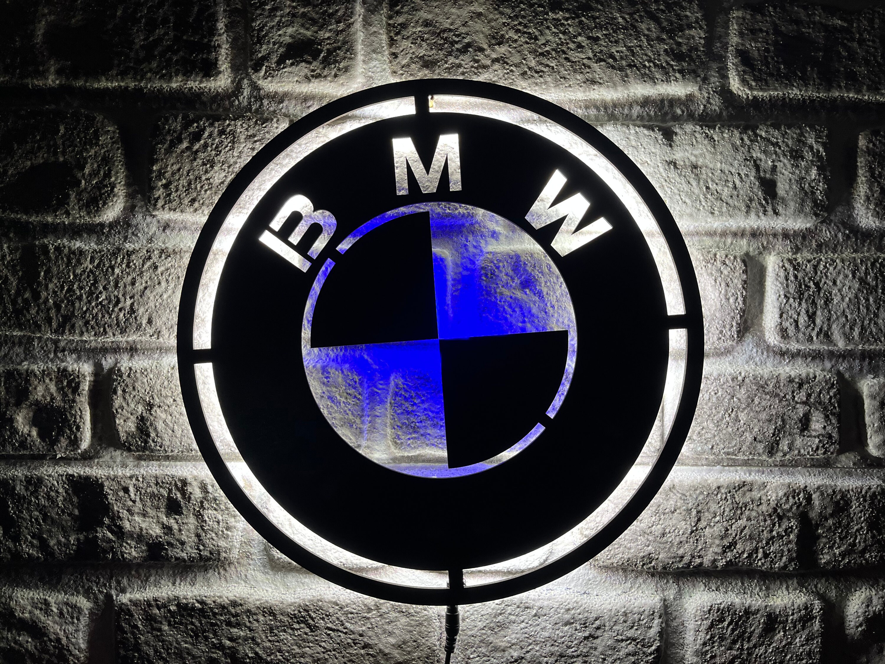 ネオンサイン BMW Mパフォーマンス LED壁飾り USB接続 雰囲気抜群 ネオンサイン BMW Mパフォーマンス LED壁飾り USB接続 雰囲気抜群