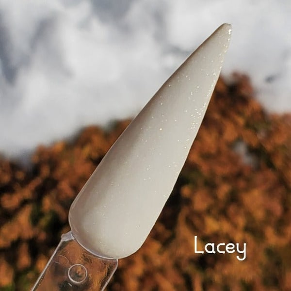 Lacey - Off White/Ivory Shimmer Nail Dip Powder