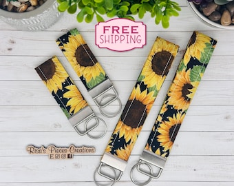 Sunflower key fob and wristlet, Keychain gift for best friend, Stocking Stuffer Ideas, Floral Keyring, for New Drivers, Mothers Day for mom