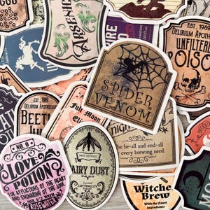 Stickers heksendrankjes - tovenaarsdrankjes - willekeurig pakket (10) - vintage apothekerslabels - heksenapotheker - stickers Magical Witches Brew