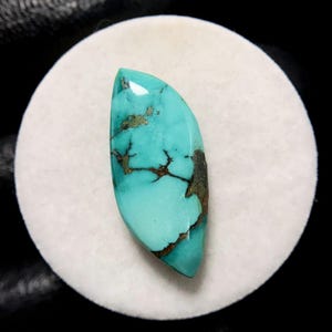 Namsto Lake Turquoise, Freeform Cabochon, 25x11x5 MM, 9 CTS, Beautiful Cabochon,#18926