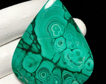 Malachite naturale, cabochon a forma di pera, 60x51x6 mm, 190 carati, bellissimo cabochon, n. 19809