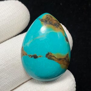 Treasure Mountain Turquoise , Pear Cabochon, 26x19x7 MM, 20 CTS, Beautiful Cabochon,#19357