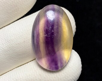 Natürlicher Fluorit, ovaler Cabochon, 26x16x5 MM, 21 CTS, schöner Cabochon. #4109