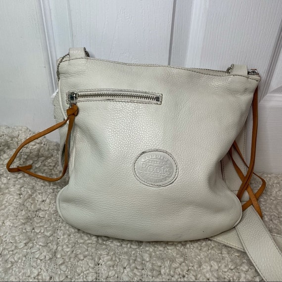 Roots White Leather Adjustable Crossbody Purse Bag - image 3