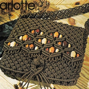 Macrame purse pattern, vintage style, boho purse, crossbody bag, women's fashion accessory.