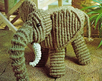 Macrame elephant pattern, macrame tutorial, animal lover gift, children's decor, PDF, instant download