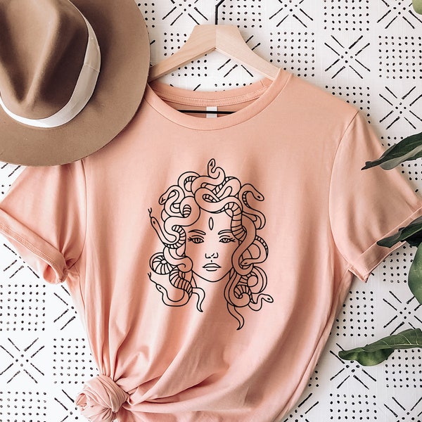 Gorgona Medusa Shirt, Abstract Shirt, Aestetic Shirt, Greek Mythology Shirt,Drawing face shirt,Birthday gift shirt,Mythology Shirt,Art Shirt