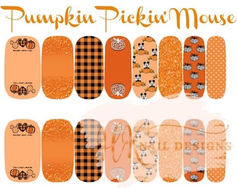 Pumpkin Pickin' Mouse- LOW STOCK