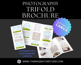 Puede incluir: Una plantilla de folleto tríptico para fotógrafos, con un diseño de paisaje verde y azul. El folleto es editable en Canva y presenta el texto "Bienvenido, Tu Título Principal Aquí".