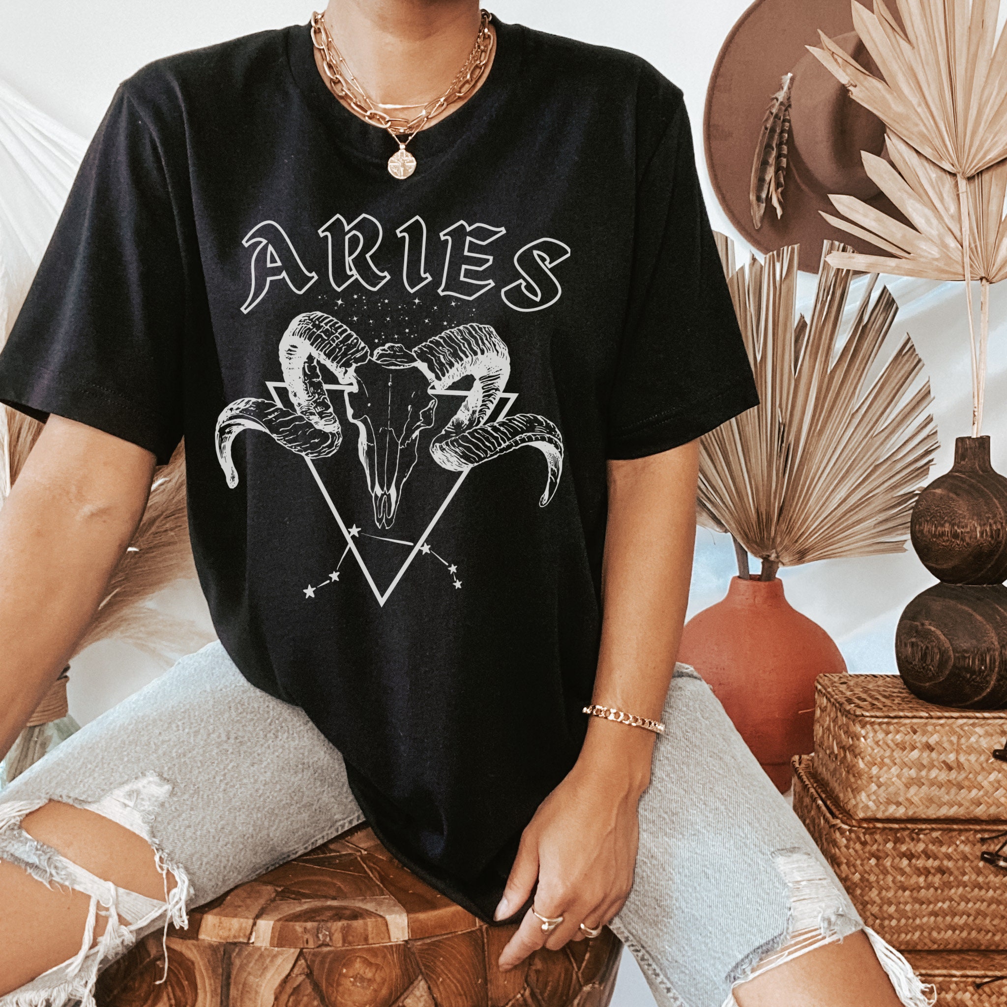 Aries Shirt Astrology Tee Aries Birthday Gift Baggy shirt - Etsy 日本