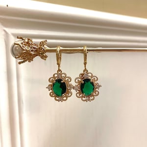 Vintage Emerald Green Oval Jewel Huggie Hoop Earrings