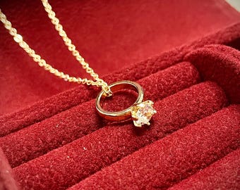 Vintage Elegant Ruby Red Oval Charm Necklace