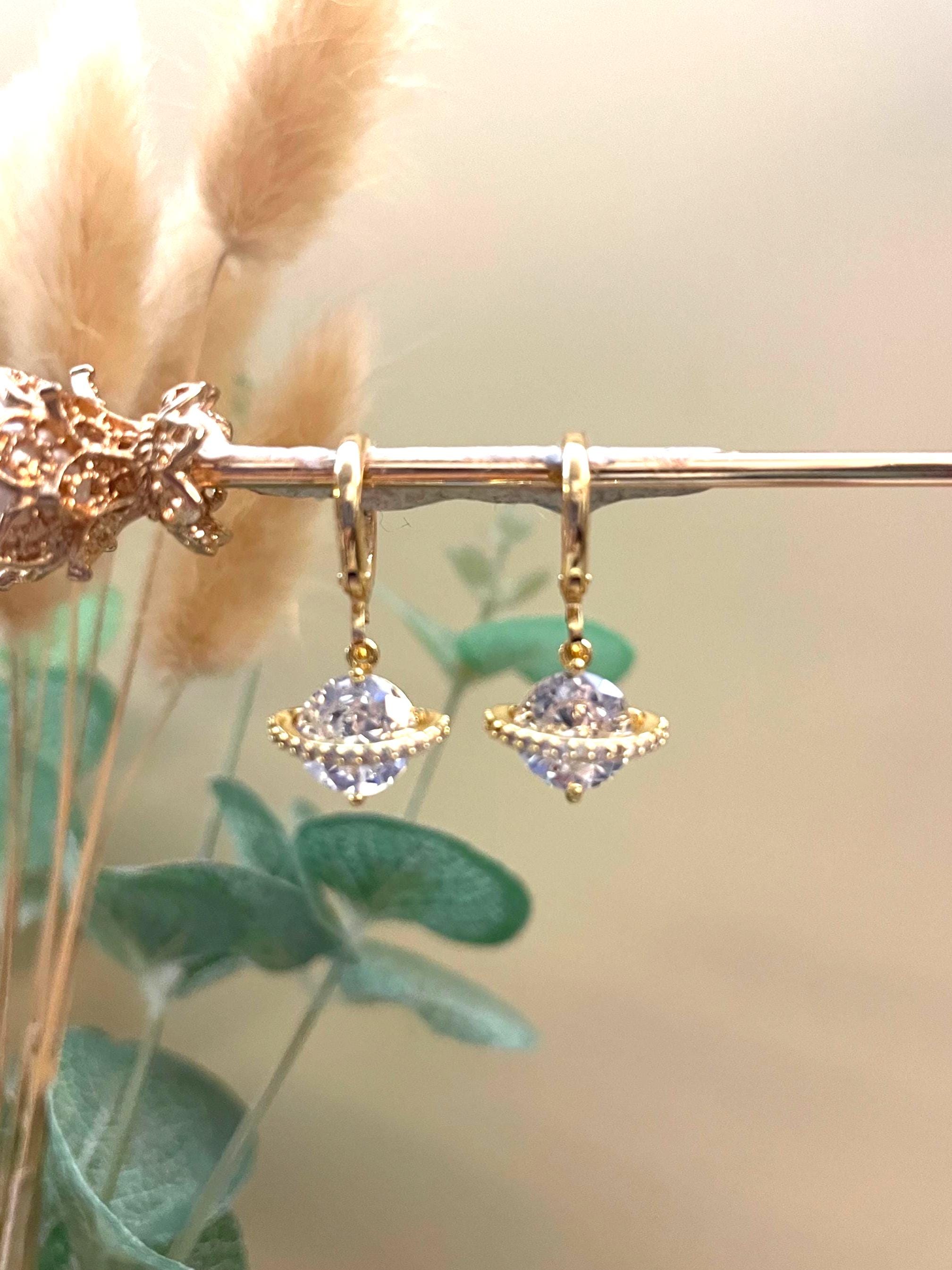 Vivienne westwood skeleton earrings - Etsy 日本