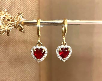 Vintage Gold Red Heart Elegant Charm Huggie Hoop Earrings - January birth stone