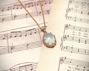 Vintage opal white oval Charm Necklace